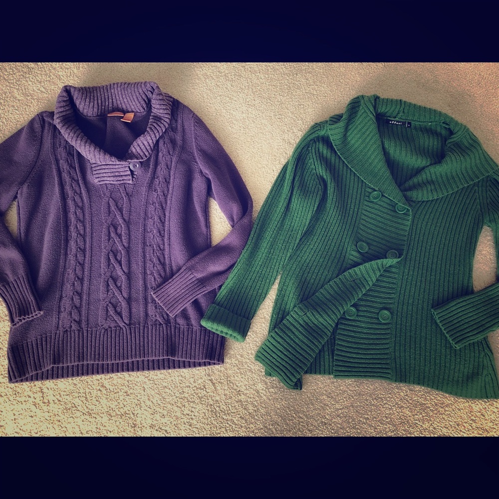Women’s sweaters size M/L
